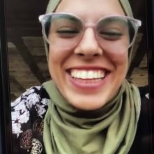 Put Your Soul on Your Hand and Walk - Prendi in mano l’anima e cammina: un primo piano di Fatima