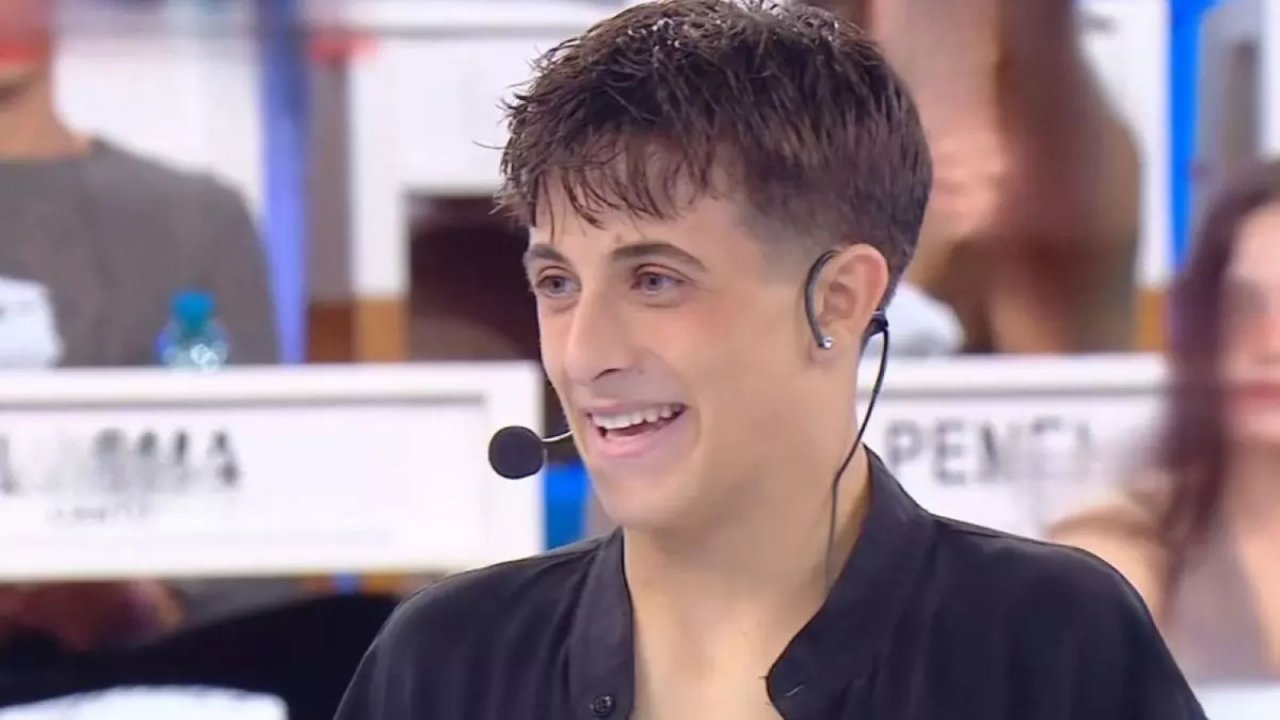 Amici 25, anticipazioni puntata del 30 novembre: esito della sfida di Emiliano, classifiche e ospiti