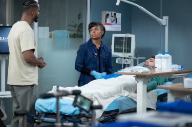 Greys Anatomy Alexis Floyd Scena Ventiduesima Stagione Serie Tv Disney Plus