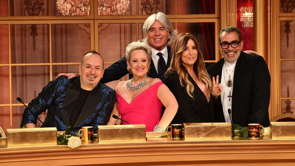 Ballando con le stelle, stasera su Rai 1 la decima puntata: le coppie, l