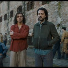 Kiss of the Spider Woman: Diego Luna, Tonatiuh in prigione