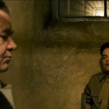 Norimberga: Rami Malek con Russell Crowe in una scena