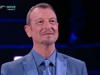 Amadeus verso il ritorno in Rai? Gli ascolti del Nove crollano e la tv pubblica prepara il rilancio