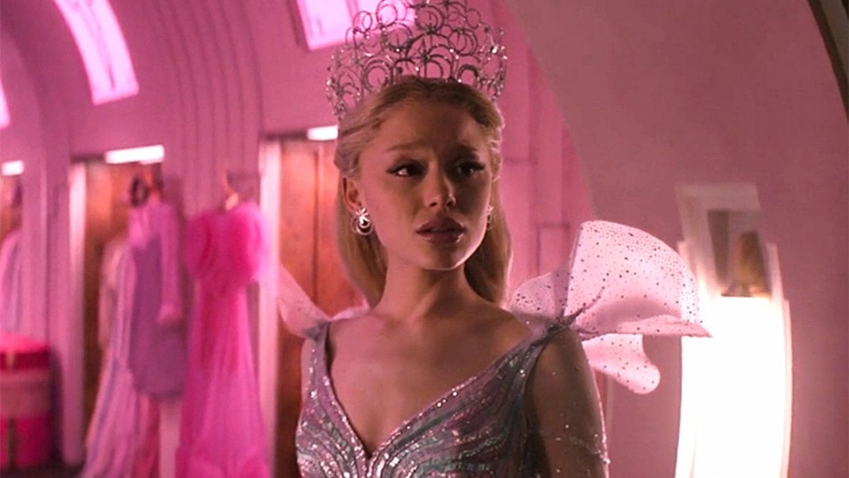 Wicked, Ariana Grande ha aiutato altre attrici a prepararsi in vista delle audizioni per il ruolo di Glinda