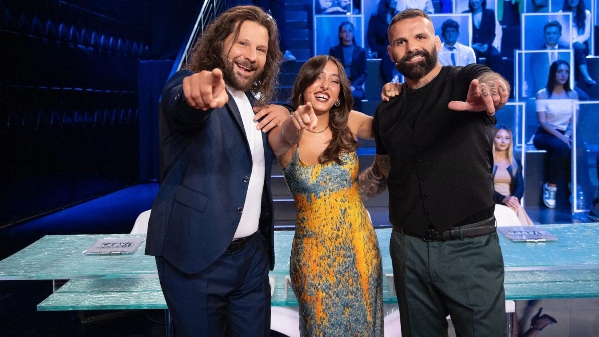 Tu sì que vales 2025, stasera su Canale 5 ultima puntata: ospiti, finalisti, montepremi e guida al televoto Tu sì que vales 2025, stasera su Canale 5 ultima puntata: ospiti, finalisti, montepremi e guida al televoto
