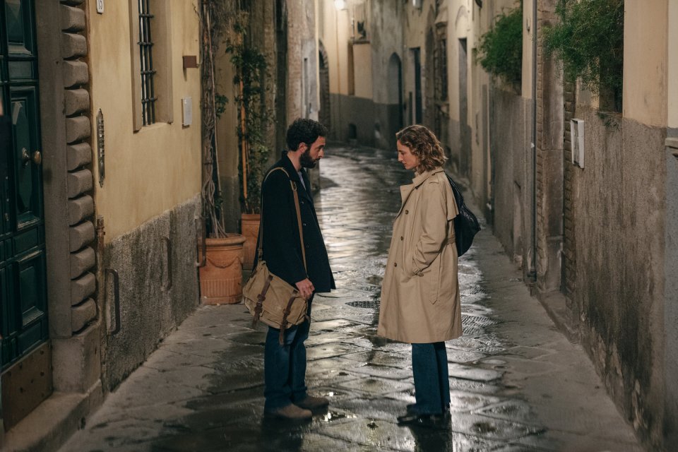 Laltro Ispettore Alessio Vassallo Francesca Inaudi Scena Lucca Serie Tv Rai