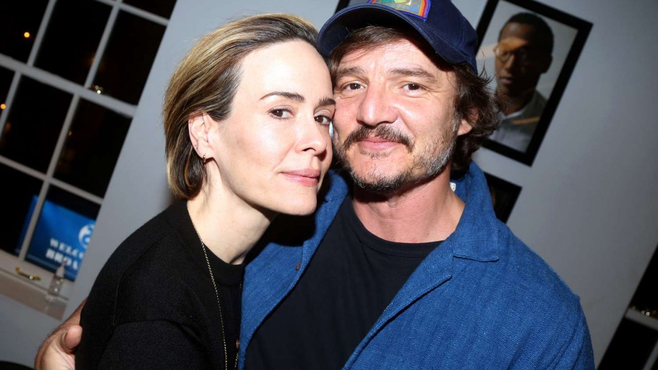 Sarah Paulson e Pedro Pascal ad un evento pubblico