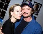 Pedro Pascal celebra l'amicizia storica con Sarah Paulson: 'Non esisto senza di te'