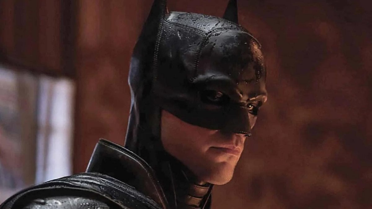 Batman di Robert Pattinson nel DCU? La prova in una statua esposta in Brasile