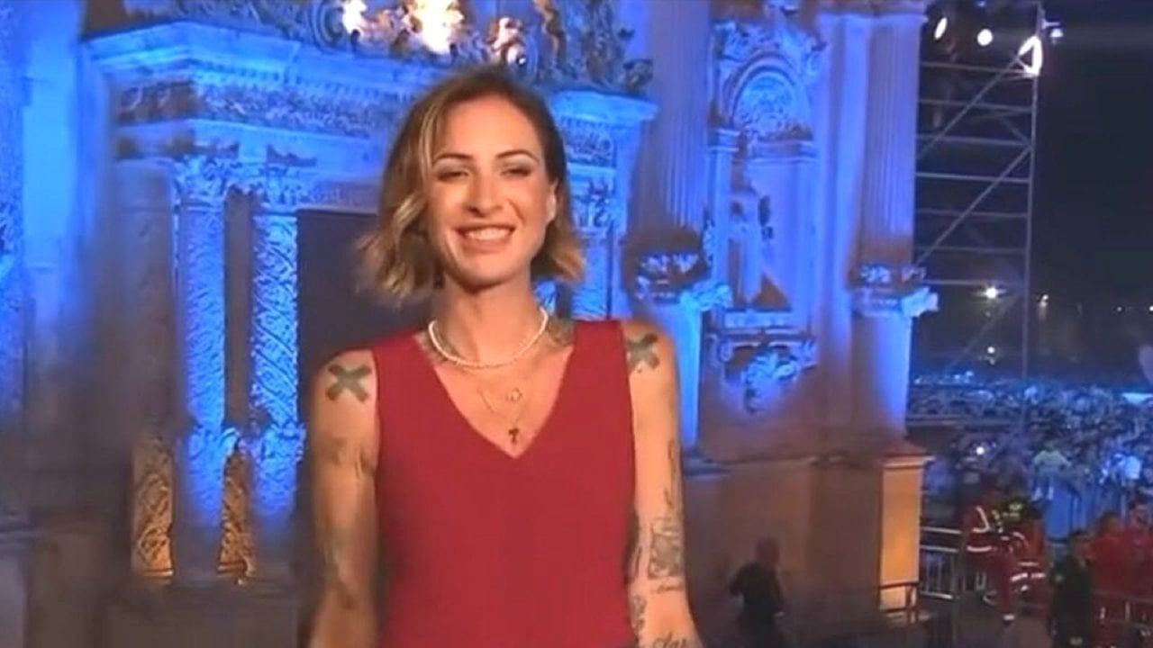 Sanremo 2026: Ema Stokholma e le altre conduttrici del PrimaFestival