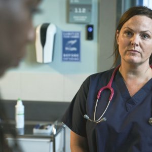 Jo Joyner è Liz, l'amica di Jess che deve prendere la decisione più difficile