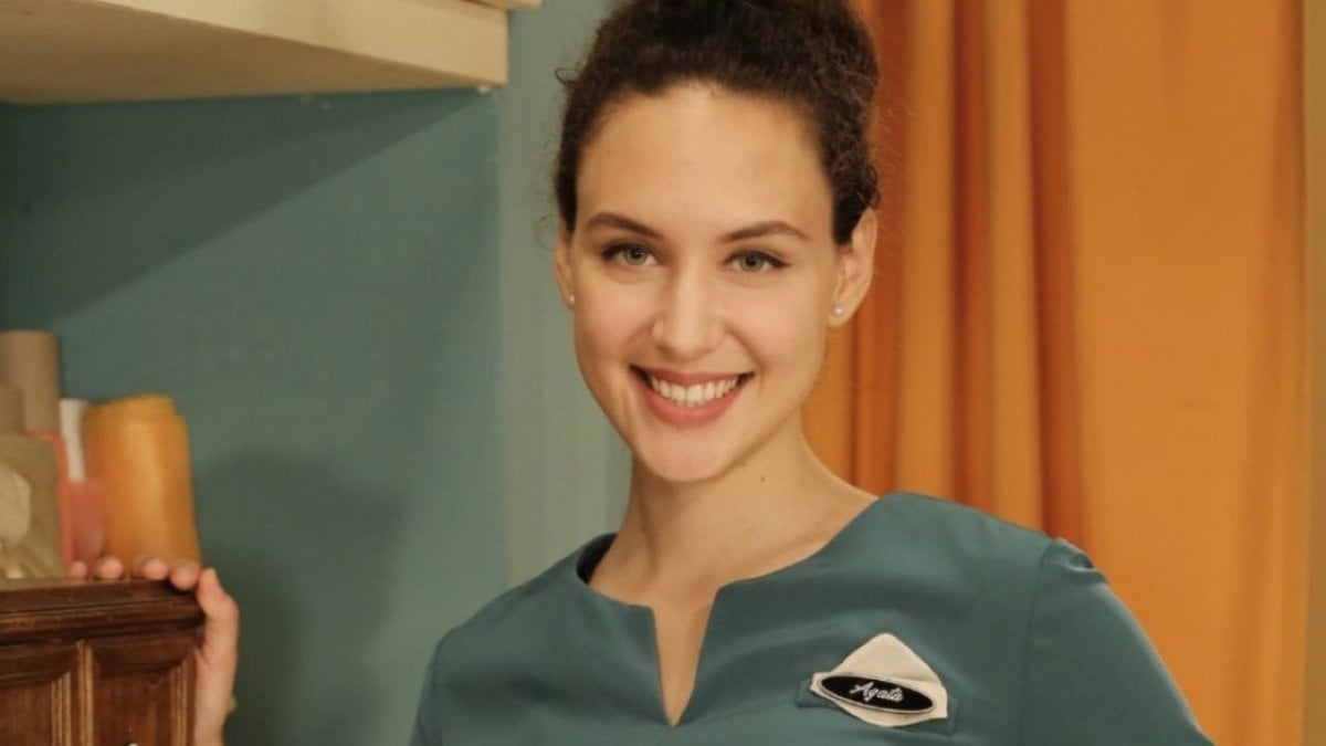 il paradiso delle signore anticipazioni 15 dicembre agata trova un bando per aspiranti restauratori da Movieplayer.it il paradiso delle signore anticipazioni 15 dicembre agata trova un bando per aspiranti restauratori