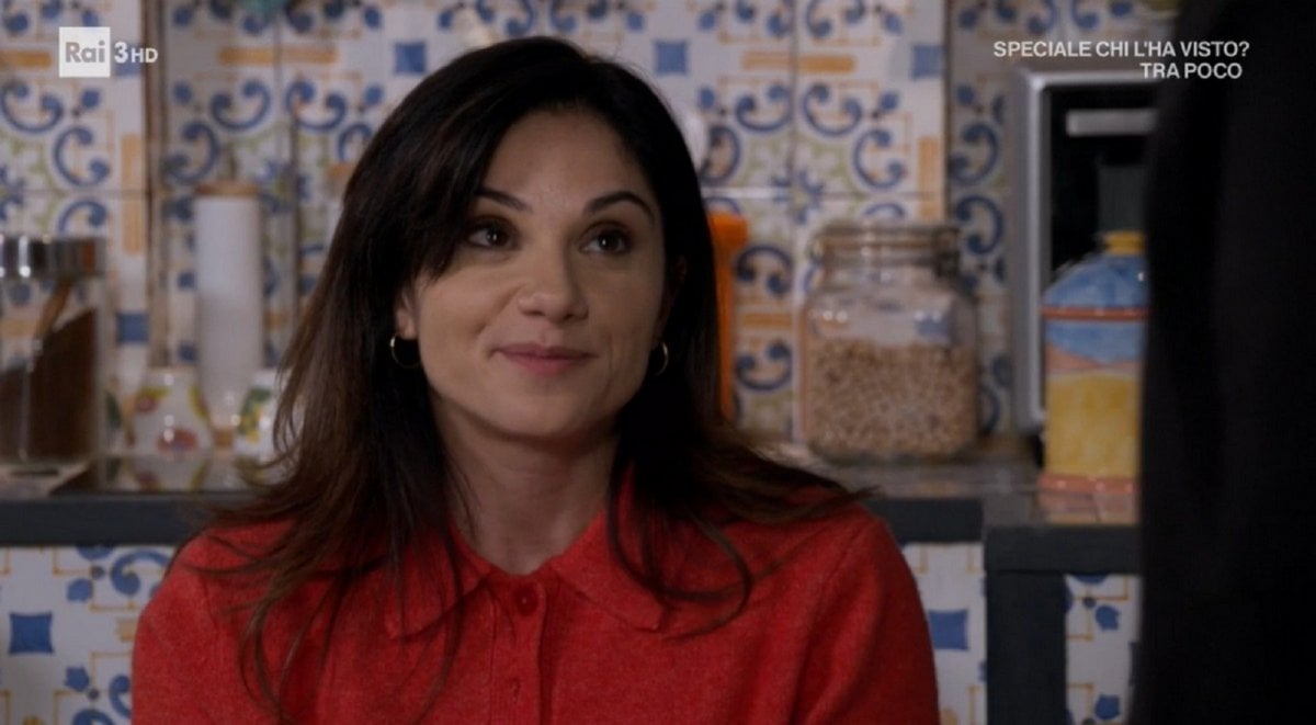 un posto al sole anticipazioni 12 dicembre alice e vinicio se ne vanno rosa pentita della sua decisione da Movieplayer.it un posto al sole anticipazioni 12 dicembre alice e vinicio se ne vanno rosa pentita della sua decisione