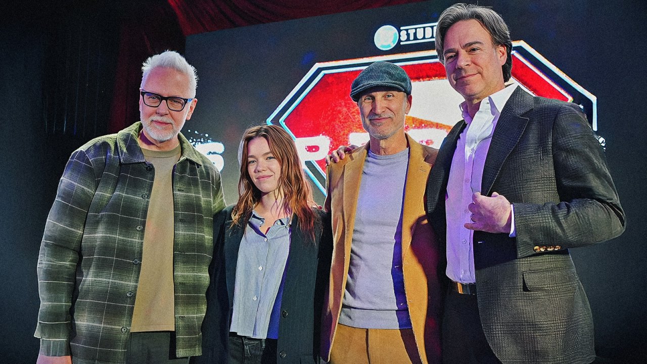 James Gunn, Milly Alcock e Craig Gillespie all'evento di Supergirl
