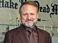 Wake Up Dead Man, intervista a Rian Johnson: 'Il vero mistero di Knives Out è la società'