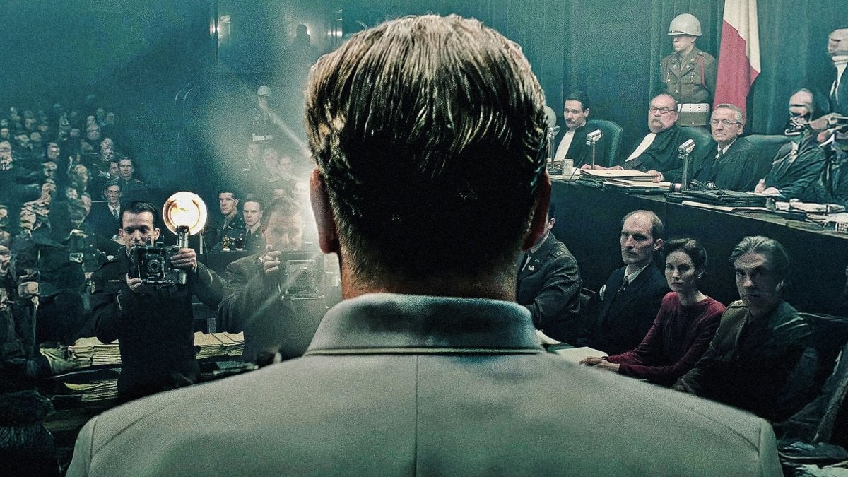 Norimberga, recensione: 150 minuti che passano in un lampo, ma il vero vincitore è Russell Crowe Norimberga, recensione: 150 minuti che passano in un lampo, ma il vero vincitore è Russell Crowe