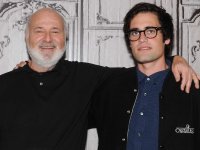 Rob Reiner, dieci anni fa il regista raccontò le difficoltà familiari nel film Being Charlie