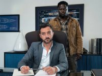 Un Posto al Sole, anticipazioni 17 dicembre: Okoro difende Gennaro Gagliotti