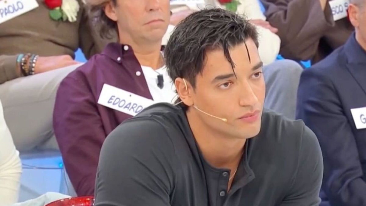 uomini e donne anticipazioni lite con sara jakub se ne va cristiana sorpresa da una dichiarazione d amore da Movieplayer.it uomini e donne anticipazioni lite con sara jakub se ne va cristiana sorpresa da una dichiarazione d amore