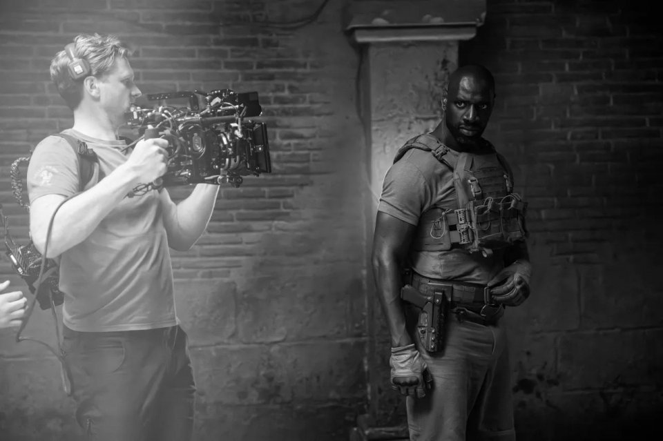 Mercenary 105 251118 Pr 06295 Bw R