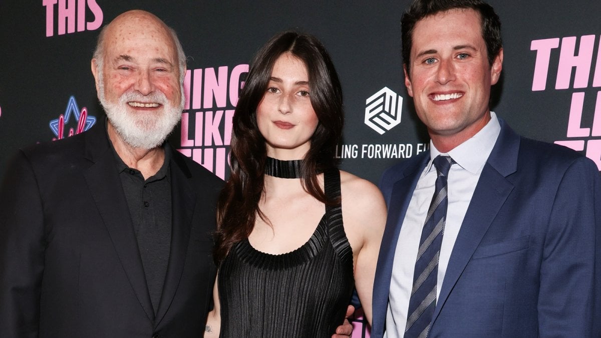 rob e michele reiner i figli romy e jack le parole non possono esprimere questo inimmaginabile dolore da Movieplayer.it rob e michele reiner i figli romy e jack le parole non possono esprimere questo inimmaginabile dolore