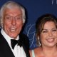 Dick Van Dyke, la moglie Arlene Silver denuncia la presenza di uno stalker : 'Mi segue da mesi'