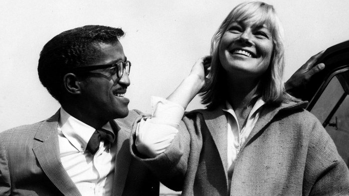 May Britt è morta a 91 anni: addio all’attrice svedese e ex moglie di Sammy Davis Jr.