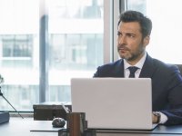 Forbidden Fruit, anticipazioni 20 dicembre: Caner in ansia per Ender, Asuman vuole parlare di Mustafa a Zeynep