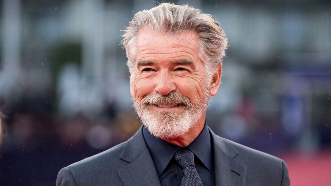 Pierce Brosnan sul possibile accordo tra Warner Bros e Netflix: "Non sembra giusto culturalmente"