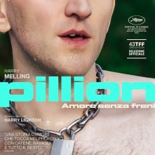 Pillion - Amore senza freni: il character poster di Harry Melling