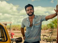 L'agente segreto, Wagner Moura lotta per la sua vita nel trailer di uno dei film più attesi