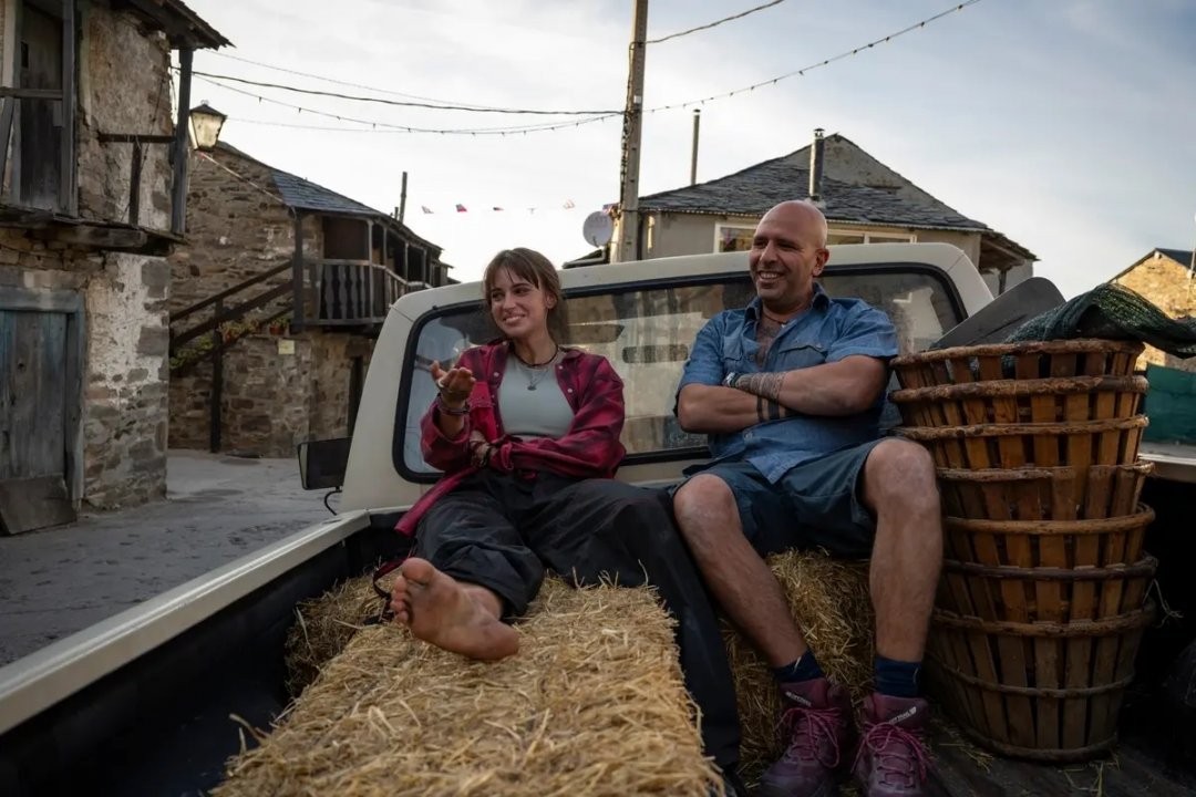 Buen Camino: il "solito" Checco Zalone per riportare in sala il "solito" pubblico. Ci riuscirà?