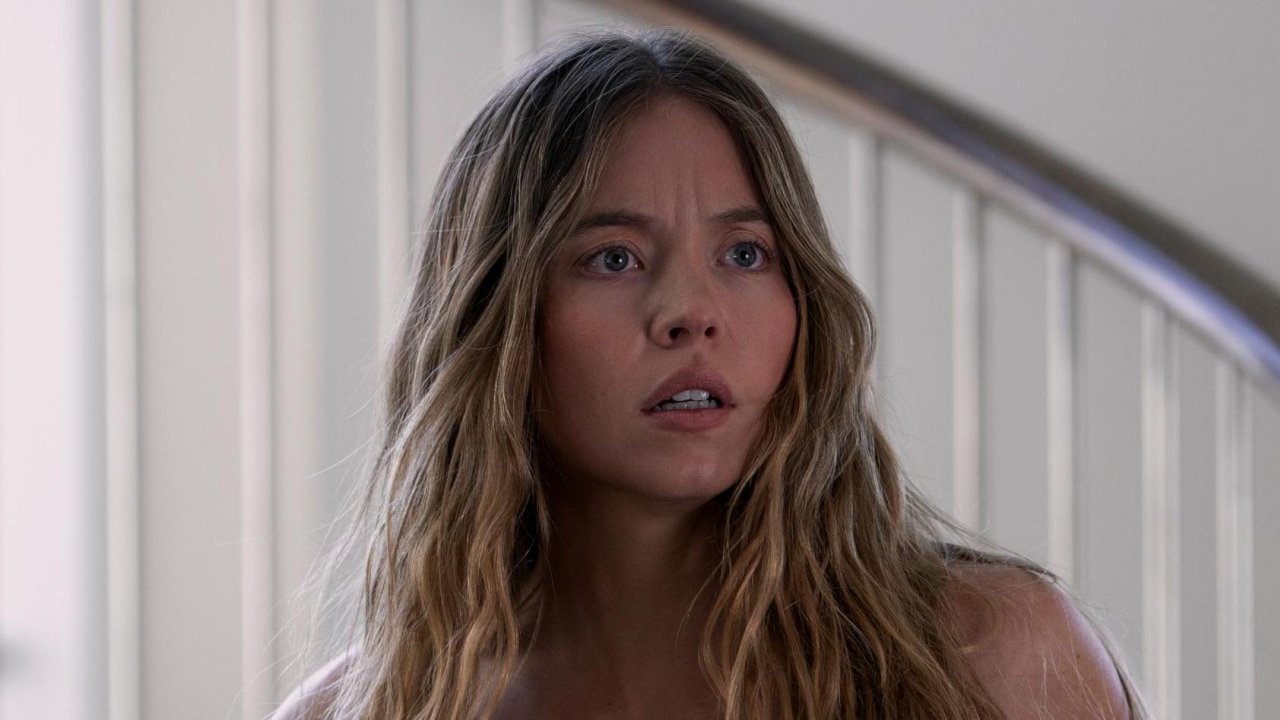 Sydney Sweeney in una scena di The Housemaid