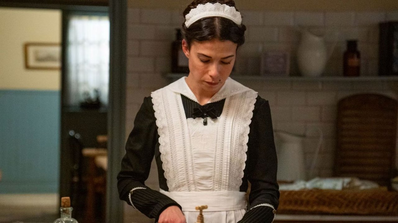 La Promessa anticipazioni 25 dicembre, Manuel rimprovera duramente Teresa, Maria sgombra la stanza di Jana