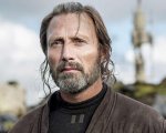 Rogue One, Mads Mikkelsen: 'Mai vista una sceneggiatura pronta e sul set sono quasi morto congelato'