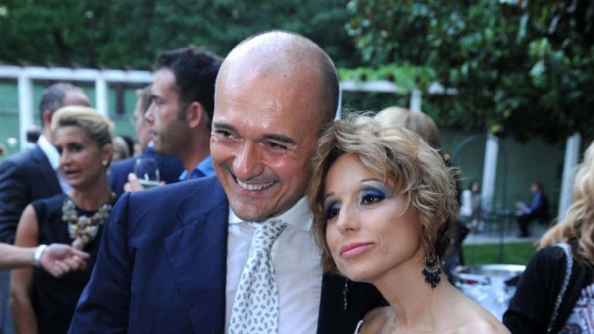 caso signorini marina berlusconi si espone cosa ha detto in occasione dei trent anni di chi da Movieplayer.it caso signorini marina berlusconi si espone cosa ha detto in occasione dei trent anni di chi