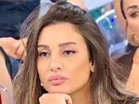 Uomini e Donne: Cristina Ferrara nel mirino del gossip: 'frequenta un cantante di Amici'