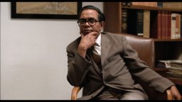 Qualcuno volò sul nido del cuculo - Trailer italiano del cult con Jack Nicholson