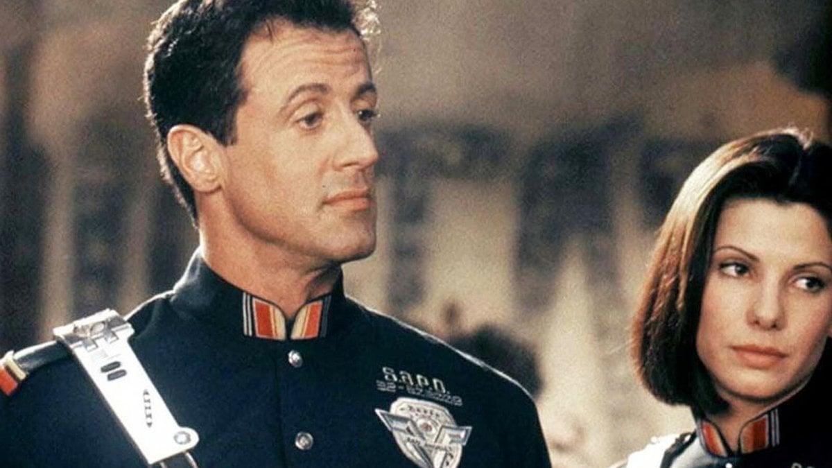 demolition man sylvester stallone ecco i due stunt pi249 pericolosi della mia carriera da Movieplayer.it demolition man sylvester stallone ecco i due stunt pi249 pericolosi della mia carriera