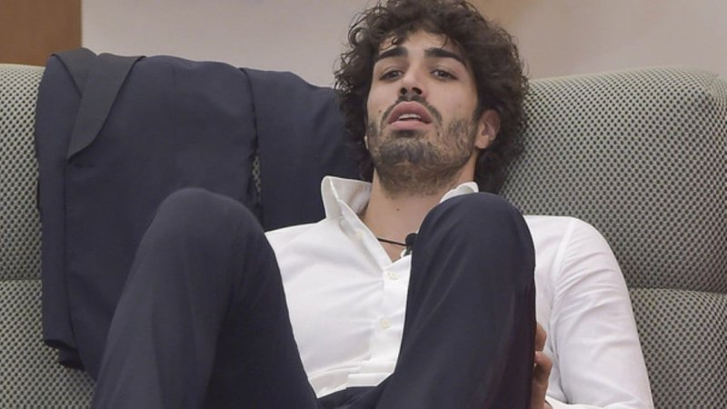 Caso Signorini: “Fabrizio partecipava al casting”. L’ombra di Corona dietro i provini del Grande Fratello Vip