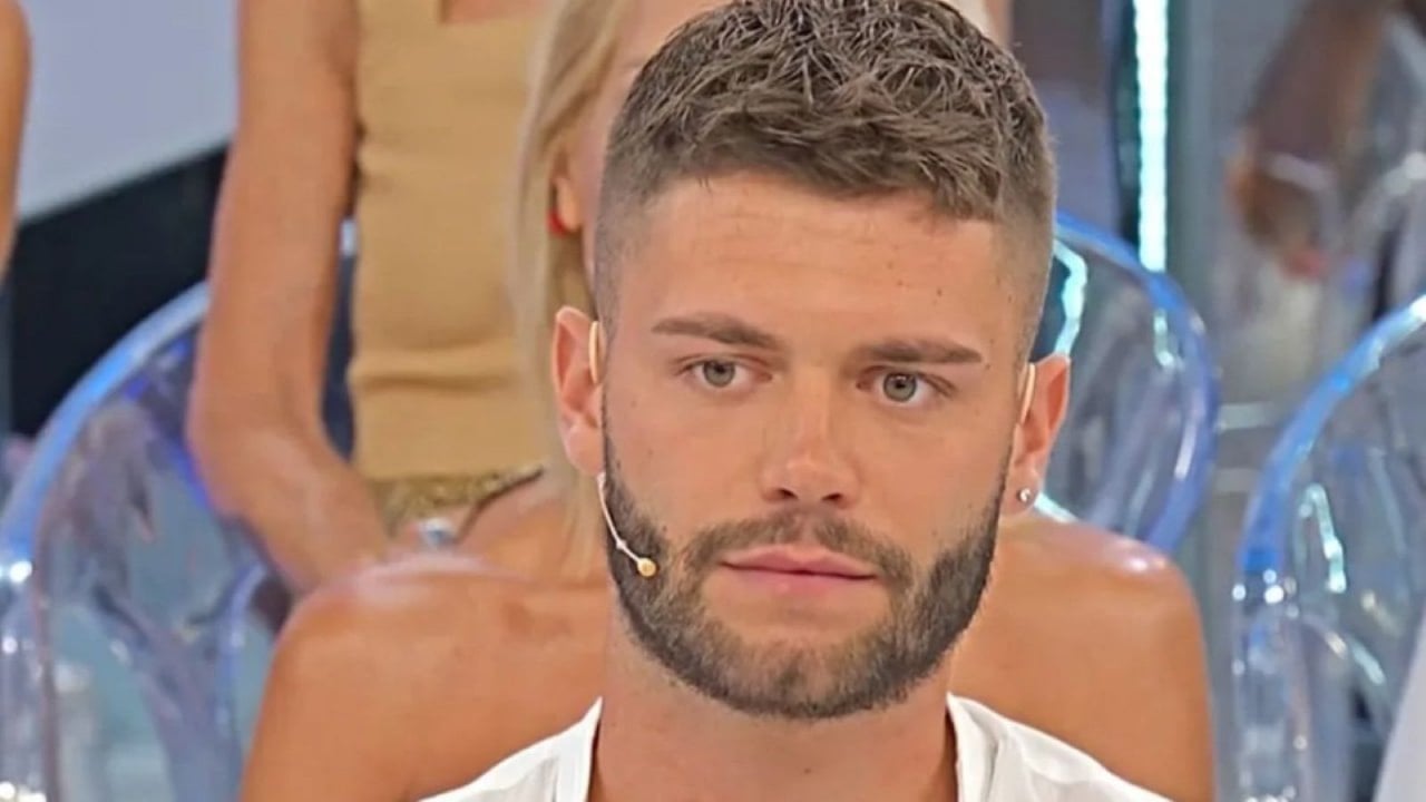 Uomini e Donne: tensione in studio, Tina contro Federico: rissa sfiorata