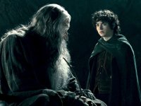 Gandalf e Frodo di nuovo insieme in The Hunt for Gollum, c'è la conferma di Ian McKellen