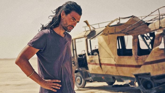 Sirat, la musica come religione e il pensiero di Oliver Laxe: 'Non credo in un Dio che non sa ballare'