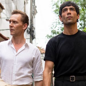 Diego Calva e Tom Hiddleston insieme in Colombia