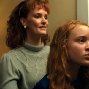 Stranger Things: Jennifer Marshall con la figlia televisiva Sadie Sink
