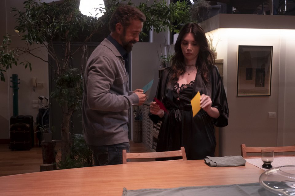 Prendiamoci Una Pausa Marco Giallini Claudia Gerini Scena