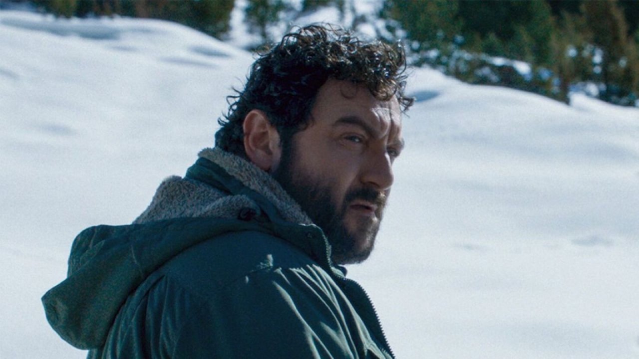 Sopravvissuti stasera in onda su Rai 4: trama e cast del survival thriller mozzafiato