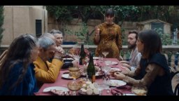 Polvo Seran - Polvere di stelle - Trailer italiano del film di Carlos Marques-Marcet