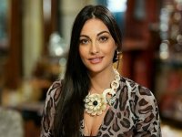 Un Posto al Sole, anticipazioni 14 gennaio; Antonietta smaschera Gennaro in radio