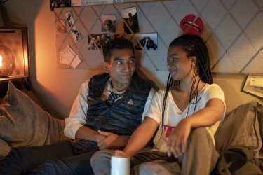 Industry Myhala Nabhaan Rizwan Scena Serie Tv Hbo Max